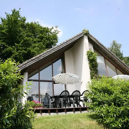 Chalet Beautiful Near The Forest In